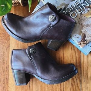 Dansko leather bootie
